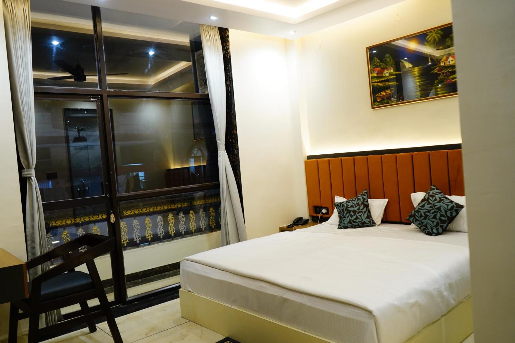 Hotel Shakuntla Palace - 400 Meters Away From Vishnu Pad Temple 7 Mins Walk Gaya Luaran gambar