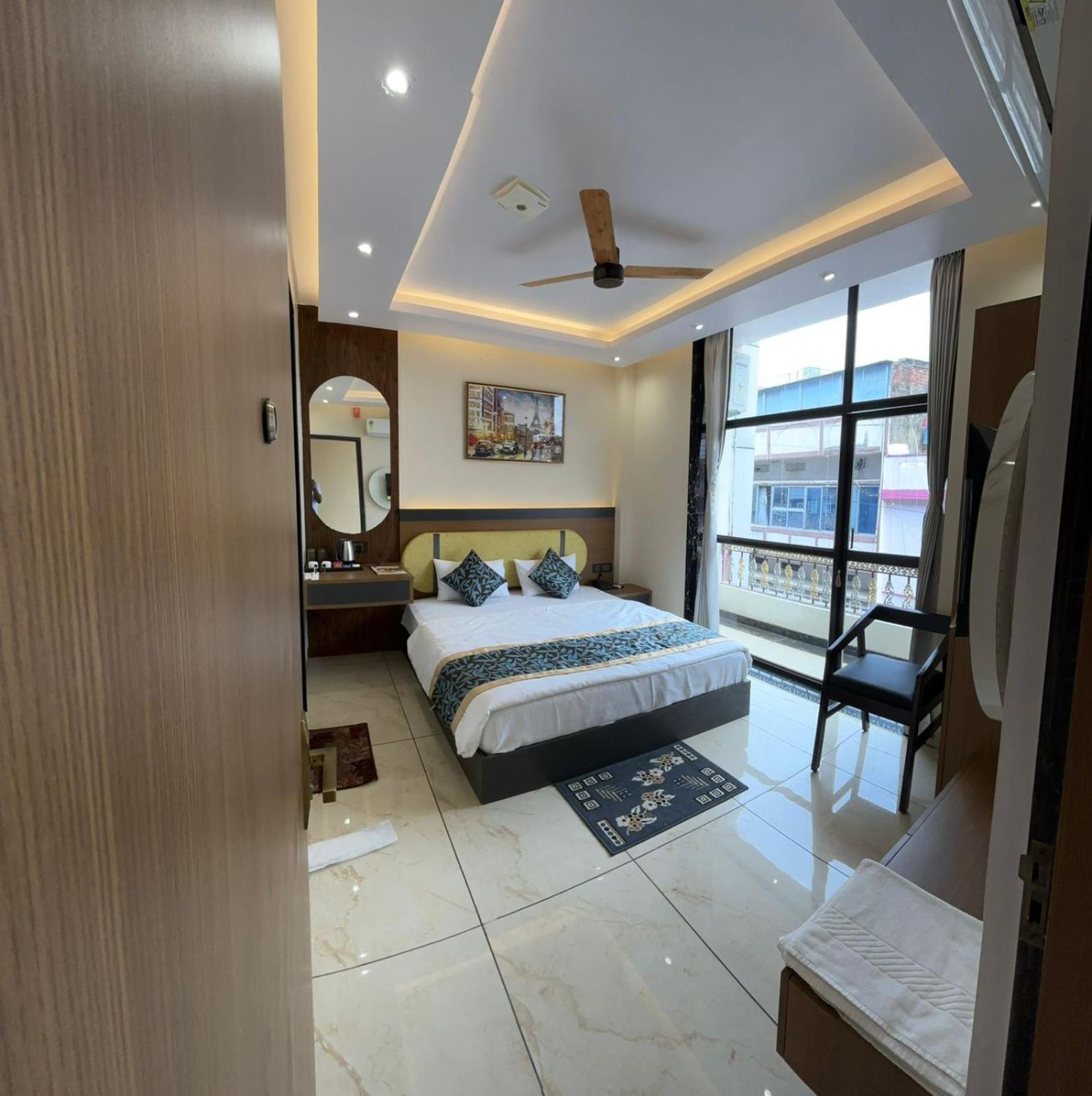 Hotel Shakuntla Palace - 400 Meters Away From Vishnu Pad Temple 7 Mins Walk Gaya Luaran gambar